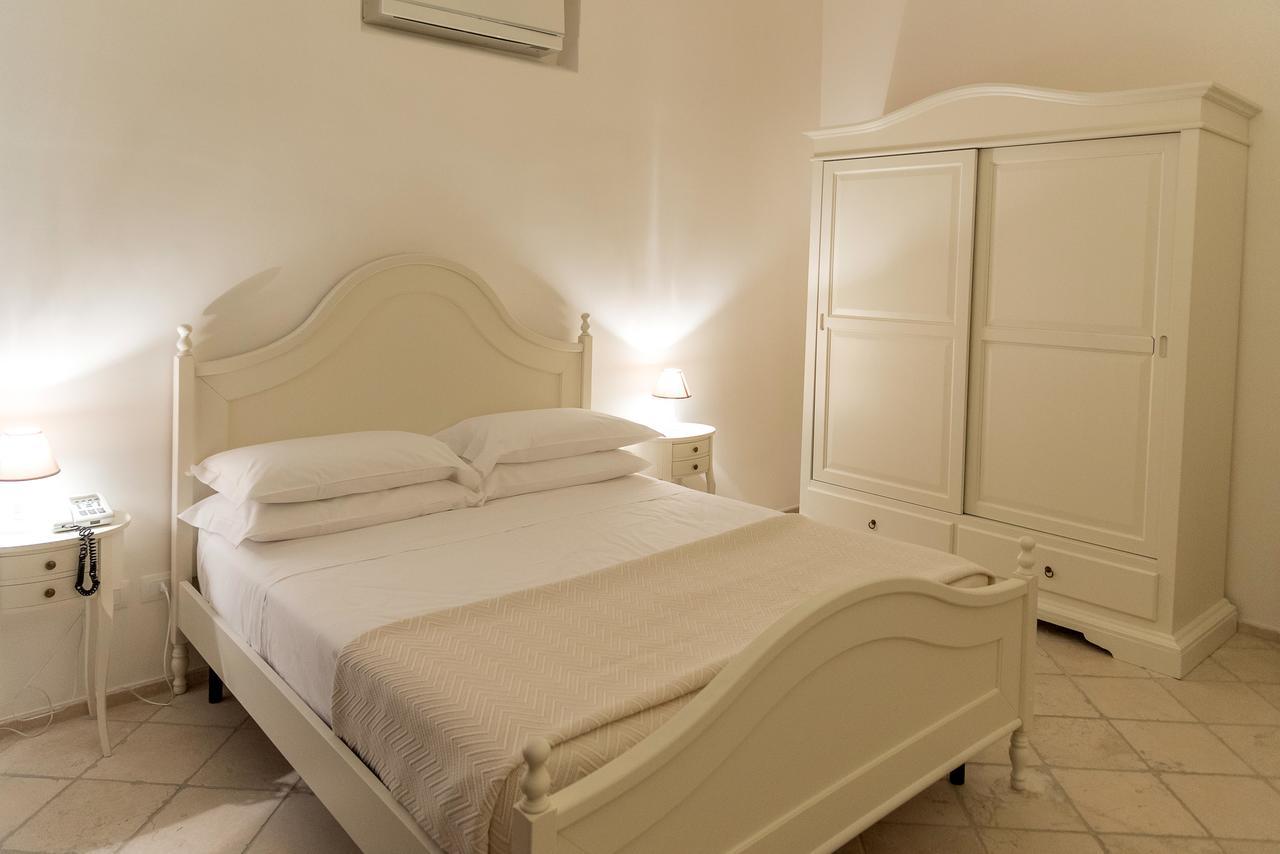 Baia Dei Mergoli Hotel Mattinata Ngoại thất bức ảnh