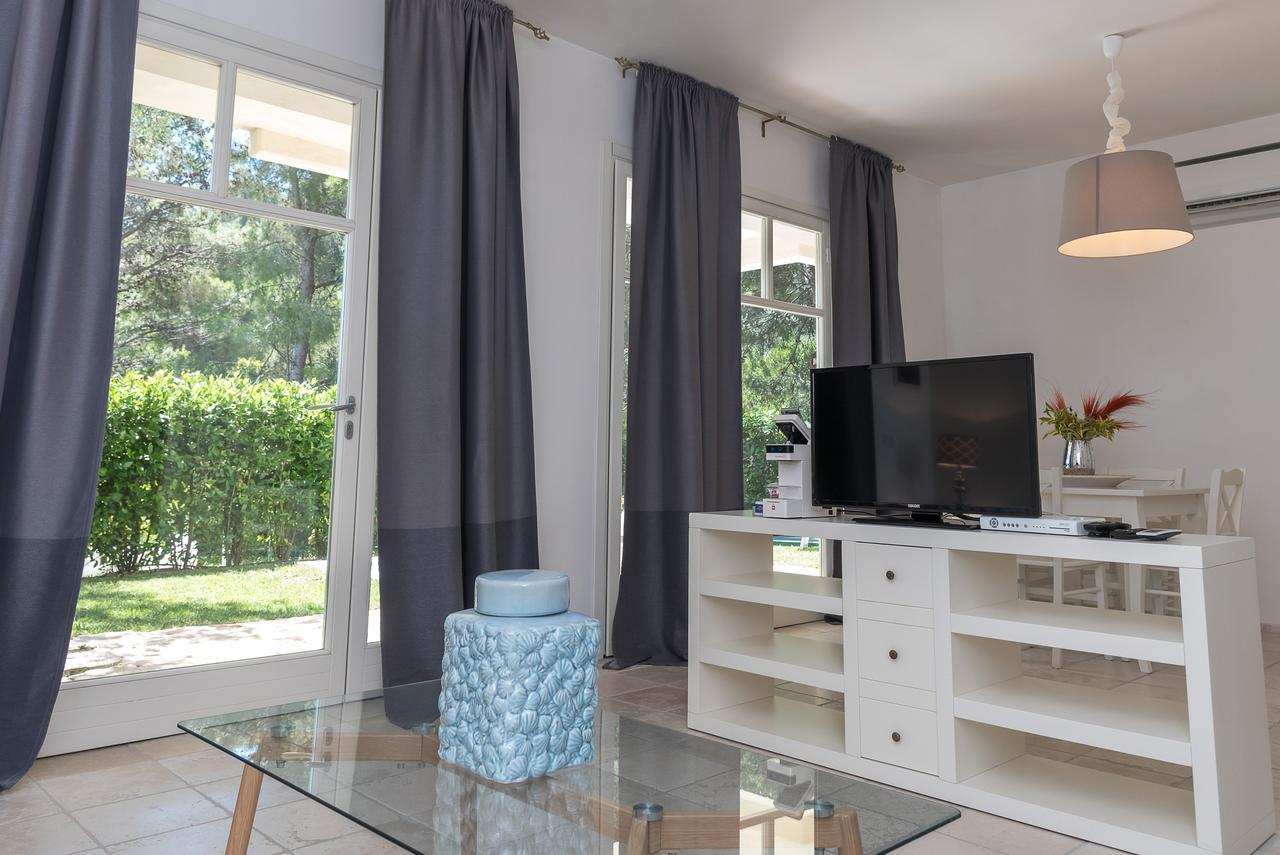 Baia Dei Mergoli Hotel Mattinata Ngoại thất bức ảnh